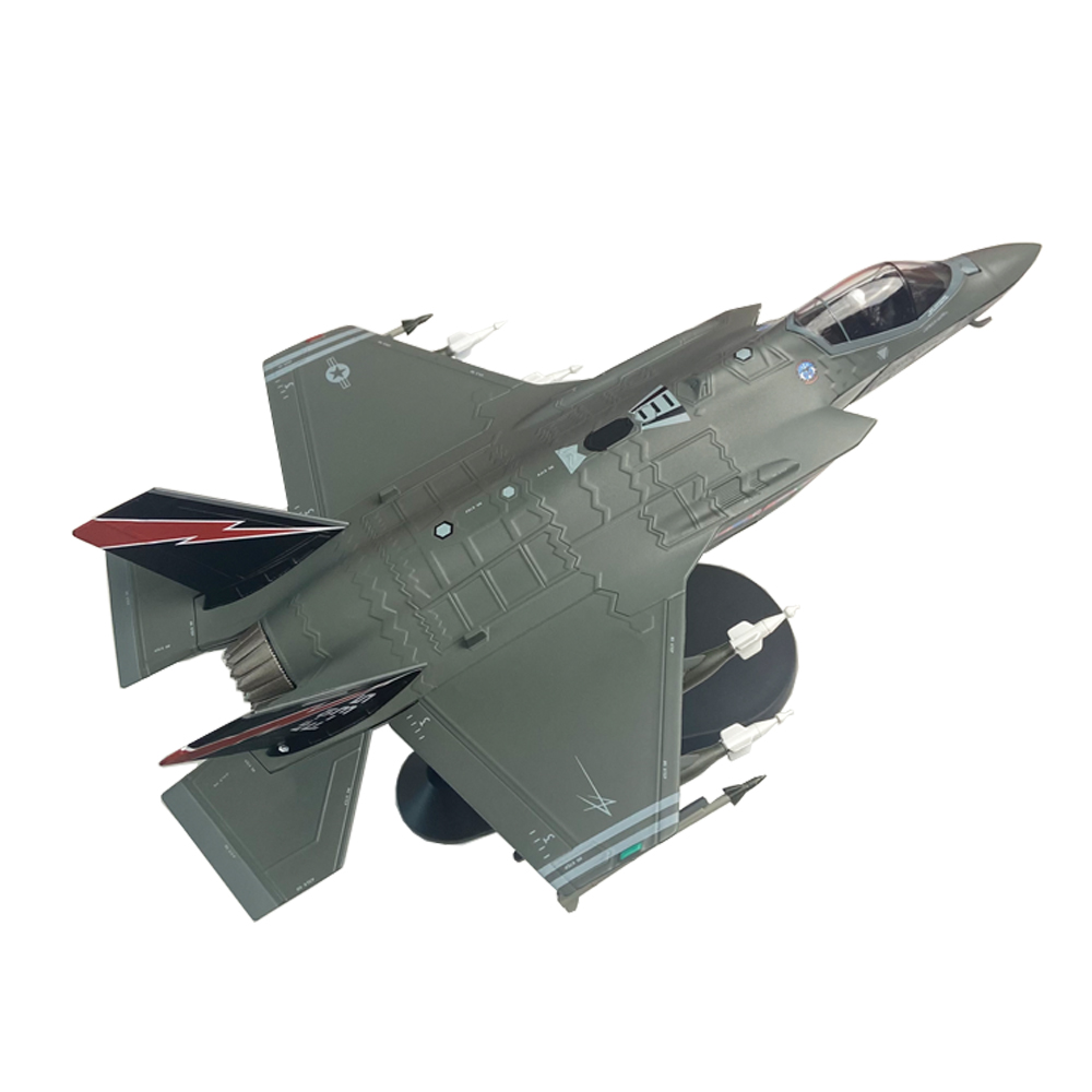 1:72 Scale US Army F-35 F-35A  - Model Kit Jet review and price