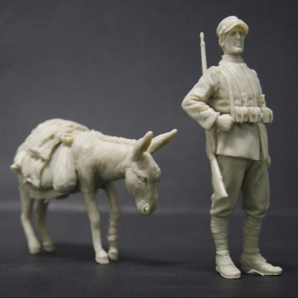 1/35 Italian Infantry Man w/Do - Model Kit Italeri review and price