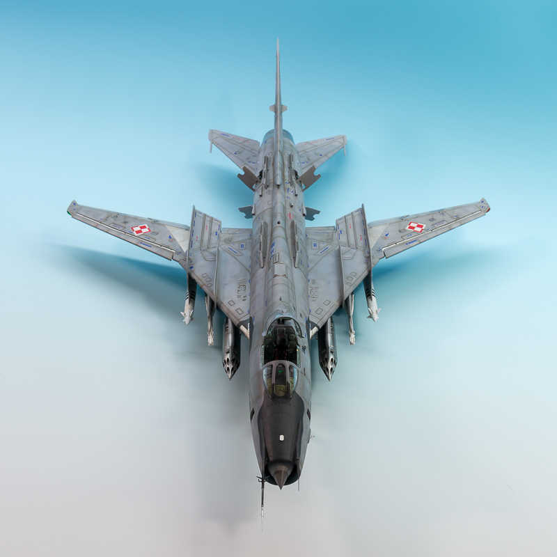 Kitty Hawk  1/48 KH80146 Sukho - Model Kit Centaur review and price